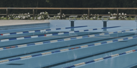 SOPREMA lanza Feeling Celeste, la lámina armada con acabado azul y máxima durabilidad para las piscinas