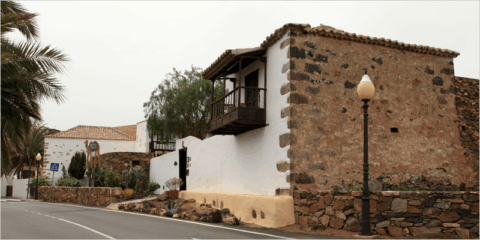 Adjudicados 5 millones a 43 ayuntamientos de Canarias para rehabilitar viviendas rurales