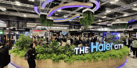 La multinacional Haier participa en C&R 2025 con un stand que recrea una ciudad conectada y eficiente