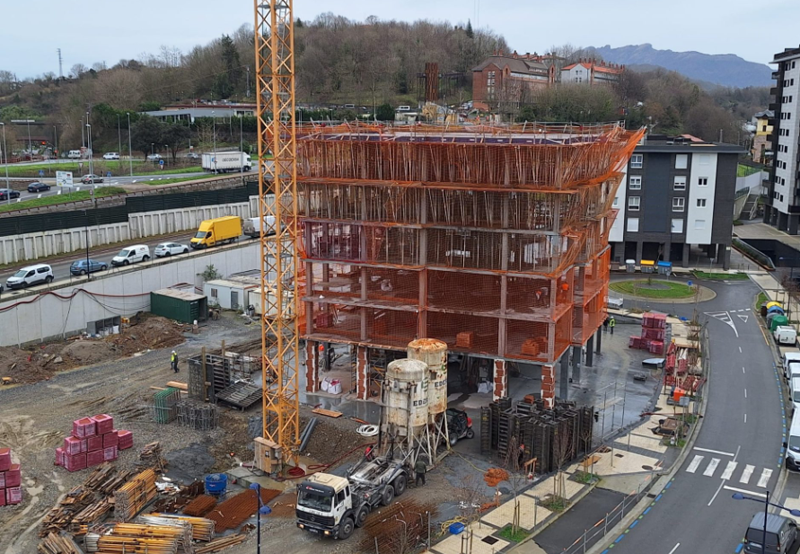 Tecnalia evalúa sistemas de redes de seguridad en obra; S, T, U ,V y bajo forjado