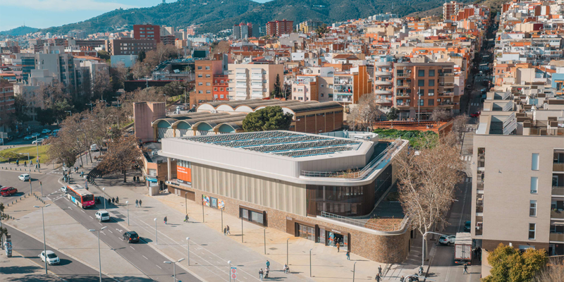 incorpora mejoras en eficiencia energética que permiten ahorrar y aprovechar al máximo los sistemas para reducir y cubrir su demanda de energía.