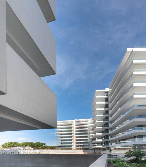 El Residencial Cemar en Almería cuenta con soluciones de Saint-Gobain orientadas al aislamiento térmico y acústico