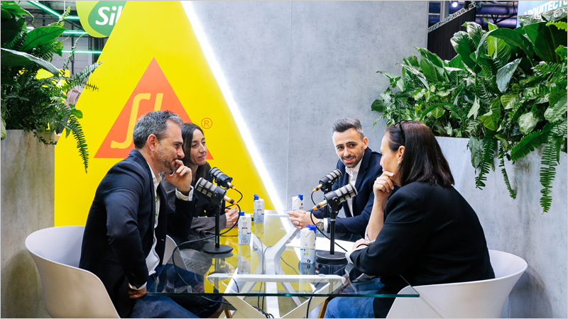 El papel de las fachadas industrializadas para una construcción más sostenible se aborda en Desafío Sika 30/50