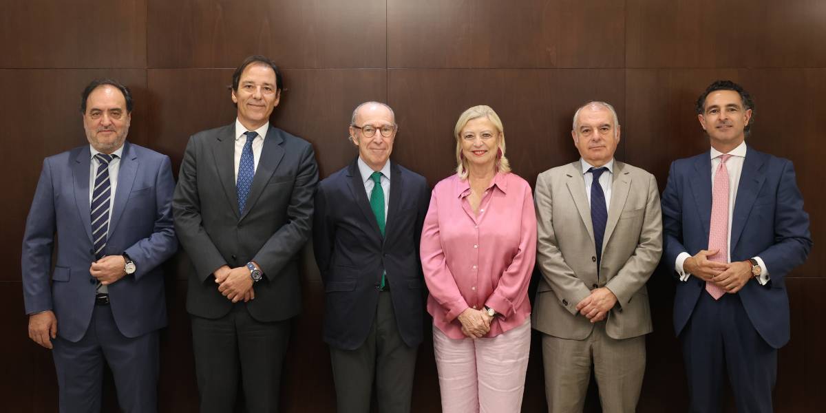 Miembros de la Entidad Urbanística Colaboradora de Coordinación para gestionar Madrid Nuevo Norte