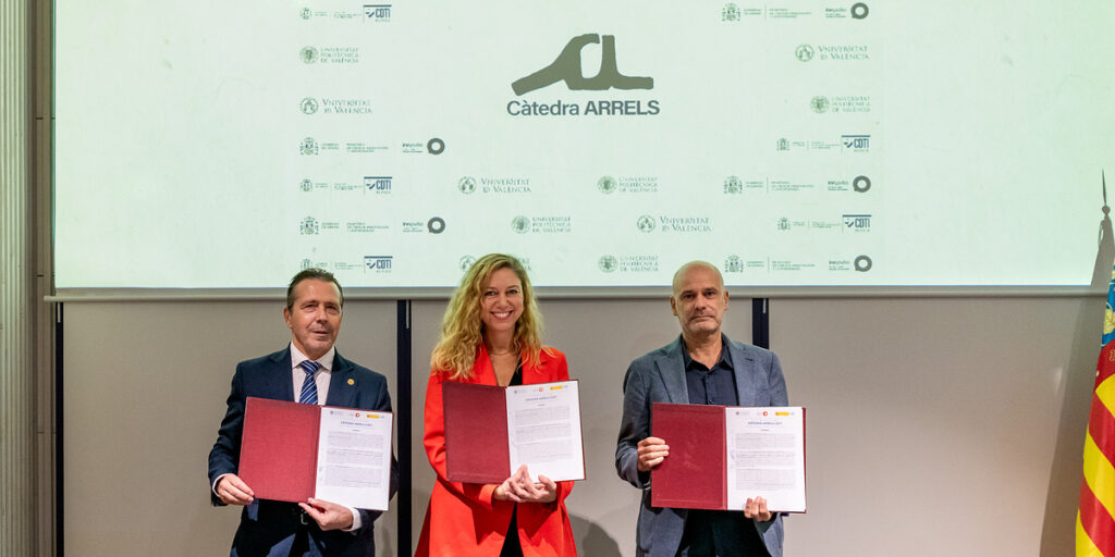 Firma de la Cátedra Arrels